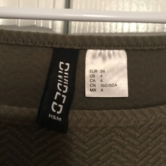 H&M Dress - Picture 2 of 2